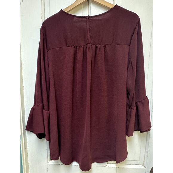 Betsey’s Boutique Shop Maroon Tunic Top Blouse Flare Sleeves Size XL - Picture 3 of 5
